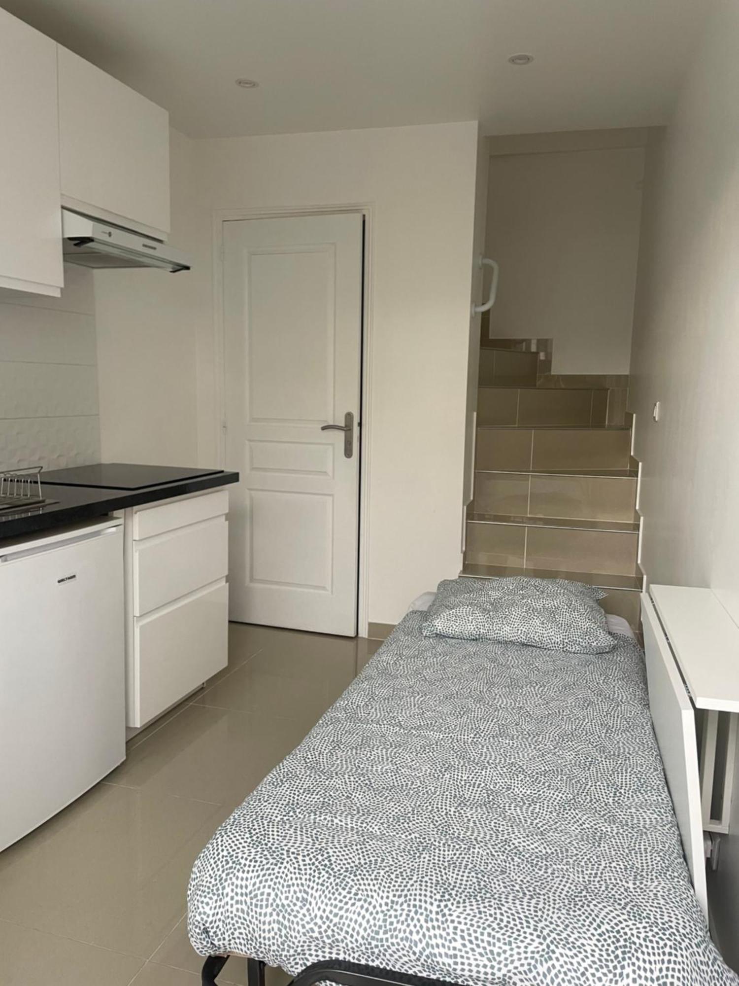 Maison Studio Duplex Mont Valerien Nanterre Bagian luar foto